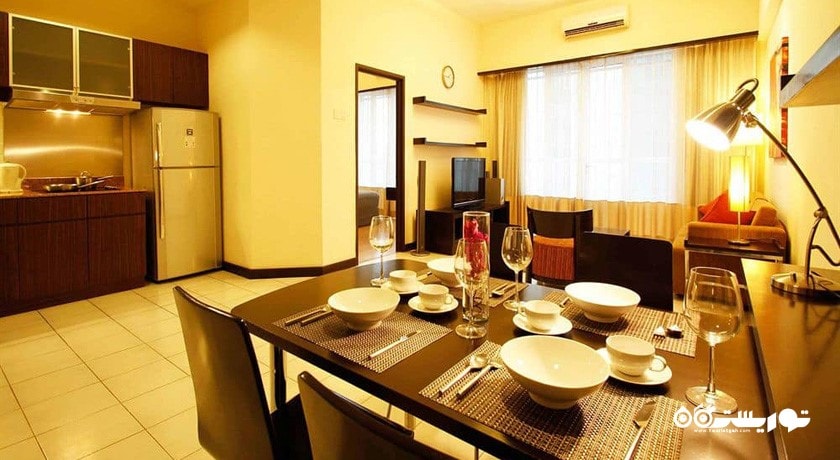 میز غذاخوری سوئیت یک خوابه