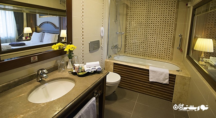 حمام و سرویس بهداشتی اتاق ها