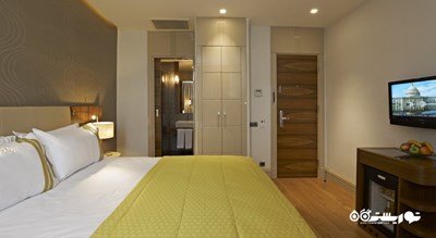 تخت بزرگ اتاق سوپریور دبل