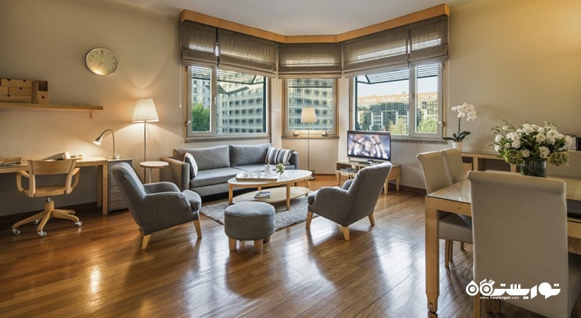 محوطه نشیمن سوئیت اونیو