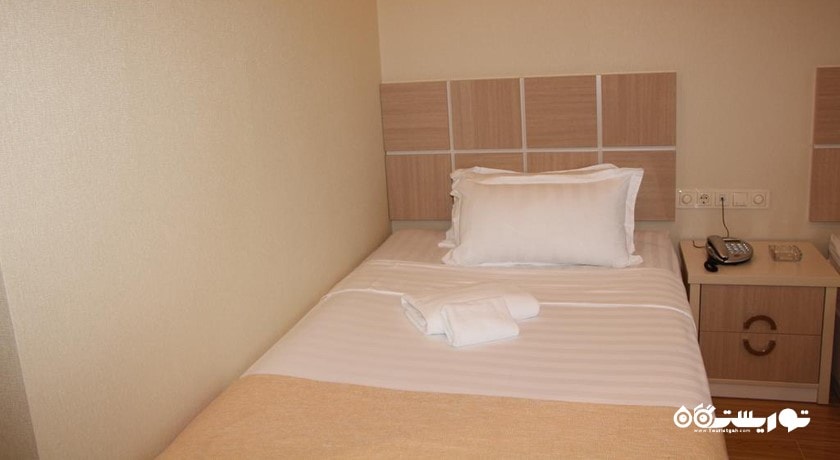 نمای تخت اتاق استاندارد سینگل
