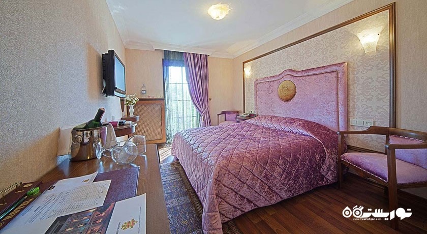 نمای تخت بزرگ اتاق استاندارد