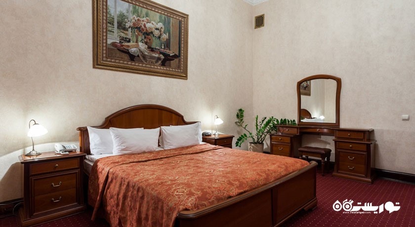 نمای تخت بزرگ سوئیت کلاب