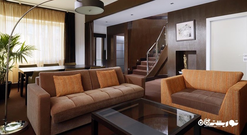 محوطه نشیمن سوئیت پرمیر