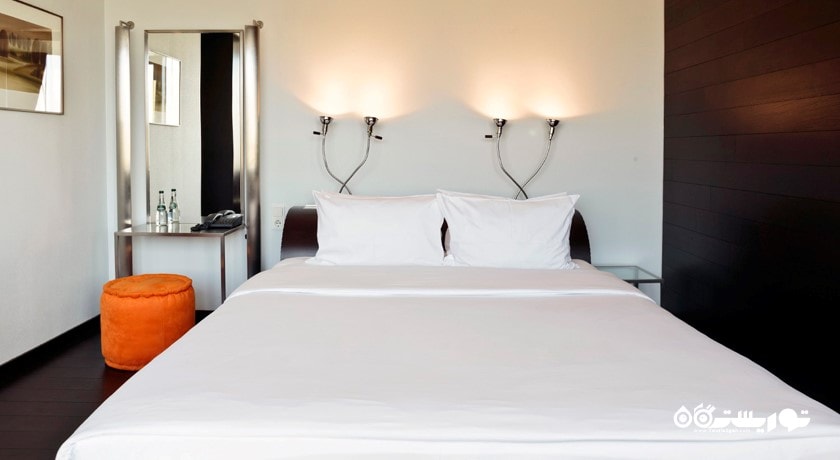 نمای تخت بزرگ سوئیت لافت