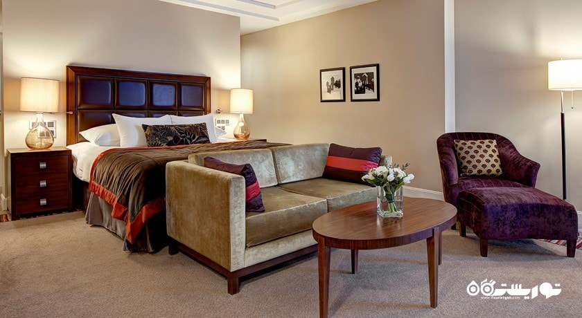 سوئیت جونیور هتل کورینتیا