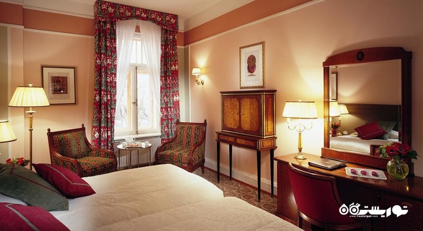 اتاق دلوکس هتل بلموند گراند یوروپ