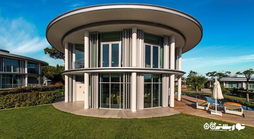 نمای کلی ساختمان ویلا