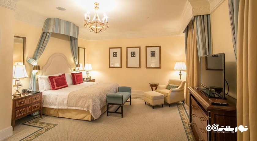 سوئیت دلوکس هتل فور سیزنز لاین پالاس