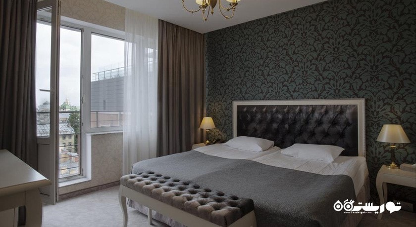 نمای تخت بزرگ اتاق بیزینس