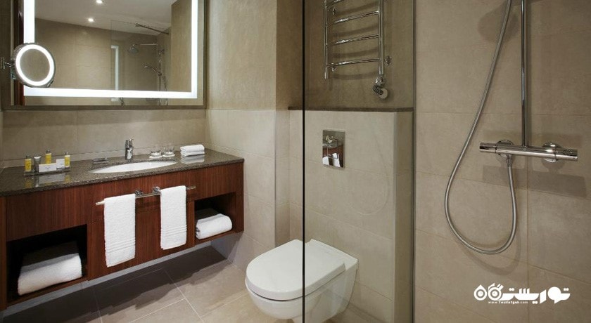 حمام و سرویس بهداشتی اتاق ها