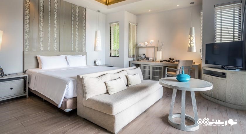 تخت بزرگ اتاق گرند دلوکس