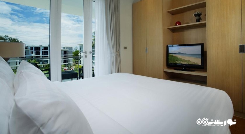 تخت بزرگ سوئیت دلوکس یک خوابه