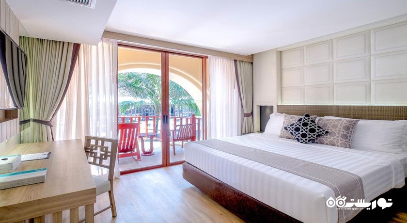 نمای تخت بزرگ سوئیت دوخوابه