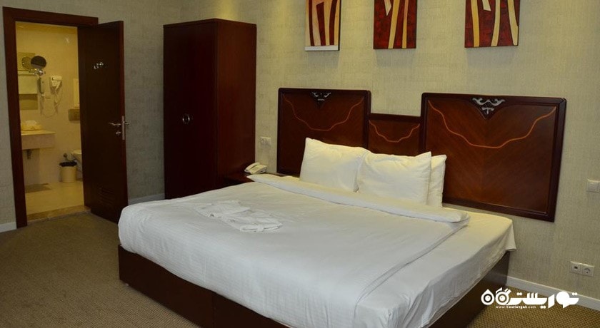 نمای تخت بزرگ سوئیت سینیور