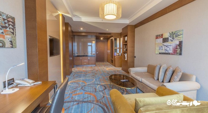 محوطه نشیمن سوئیت فمیلی