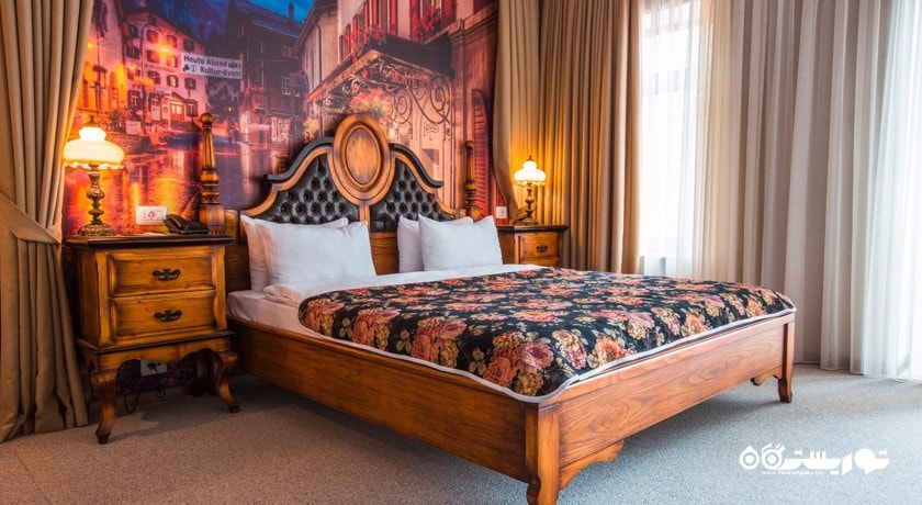 نمای تخت بزرگ اتاق سوپریور