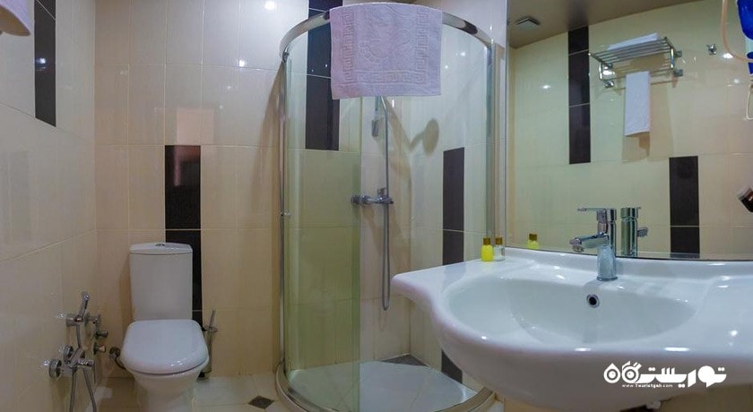 حمام و سرویس بهداشتی اتاق ها