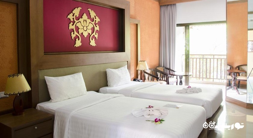 اتاق دلوکس با چشم انداز استخر