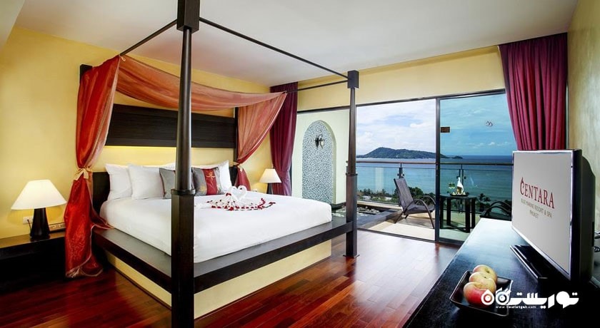 تخت بزرگ اتاق پرمیوم دلوکس اسپا