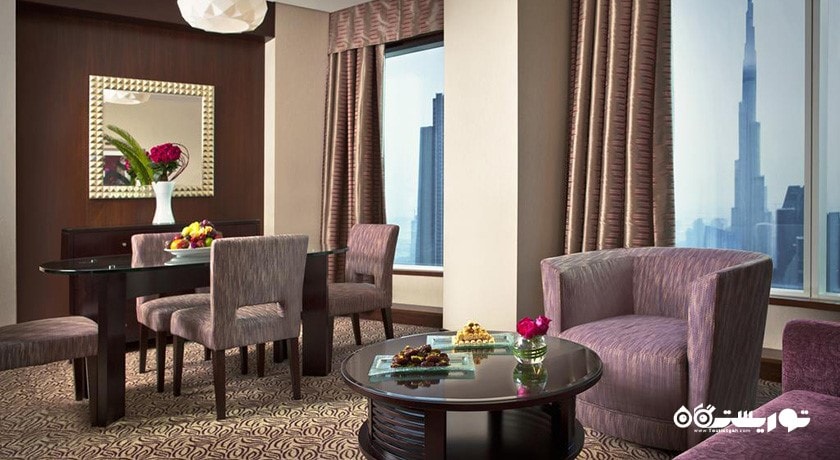 محوطه نشیمن سوئیت پرمیوم