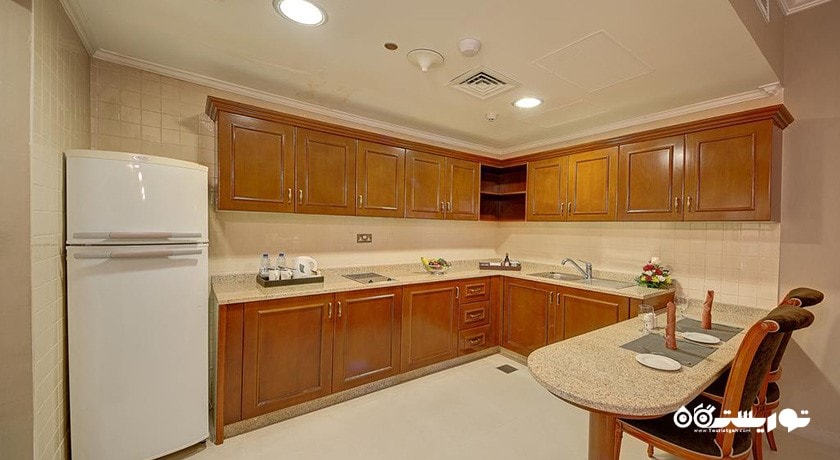 نمای آشپزخانه سوئیت دلوکس