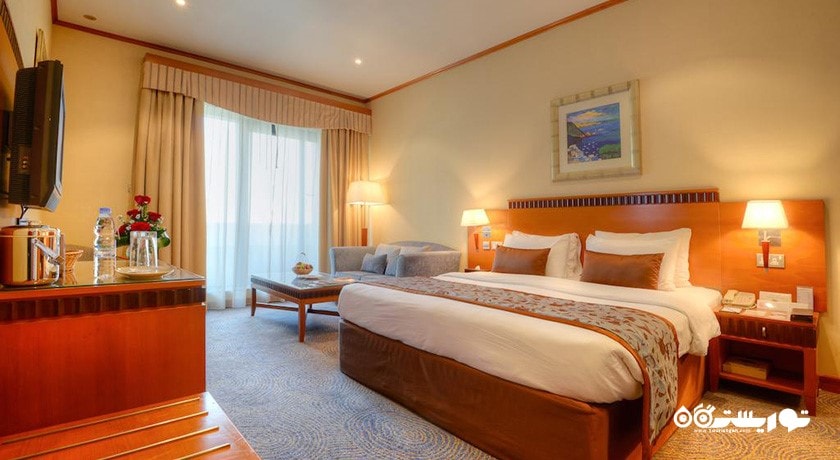 نمای تخت بزرگ اتاق دلوکس