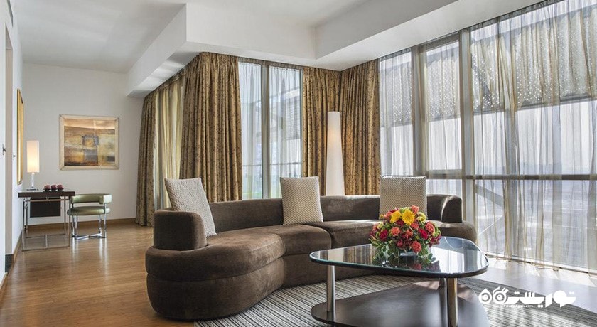 محوطه نشیمن سوئیت کلاسیک