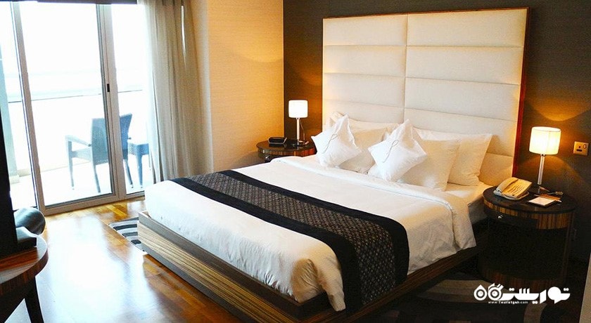 نمای تخت بزرگ آپارتمان یک خوابه دلوکس