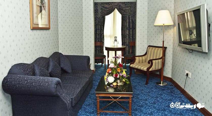 محوطه نشیمن سوئیت اگزکیوتیو