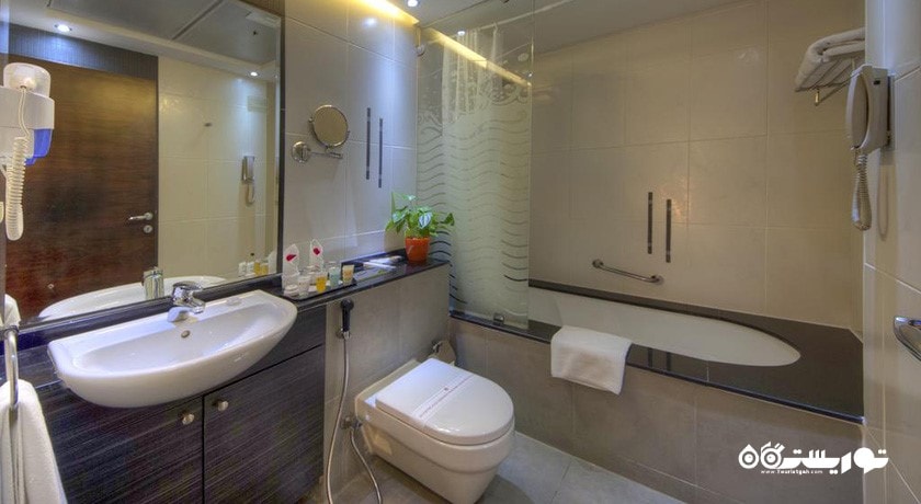 حمام و سرویس بهداشتی اتاق ها