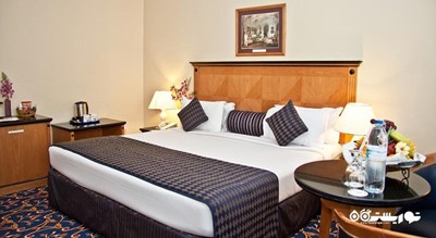 نمای تخت بزرگ اتاق دلوکس