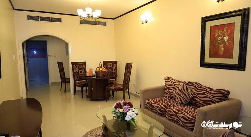 محوطه نشیمن آپارتمان دوخوابه