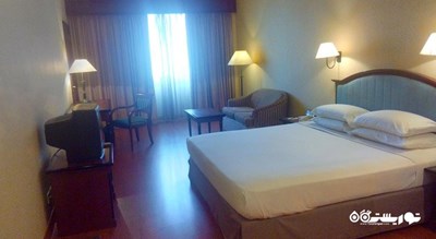 نمای تخت بزرگ اتاق دلوکس