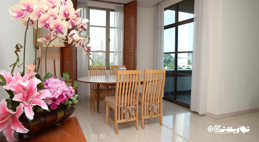 میز غذاخوری آپارتمان دوخوابه دلوکس