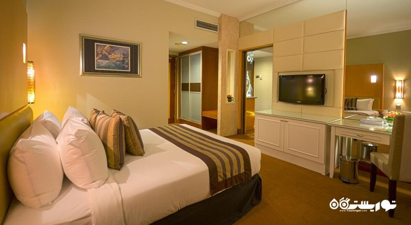 نمای تخت بزرگ سوئیت فمیلی