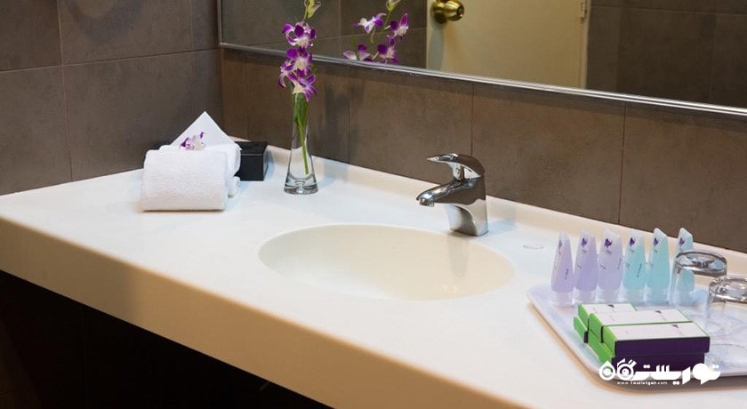 حمام و سرویس بهداشتی اتاق ها