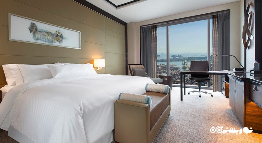 نمای تخت بزرگ اتاق پرمیر