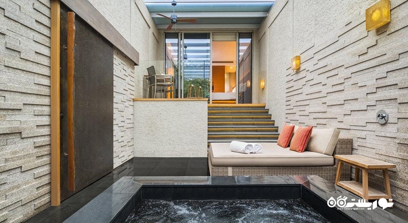 نمایی از سوئیت با جکوزی