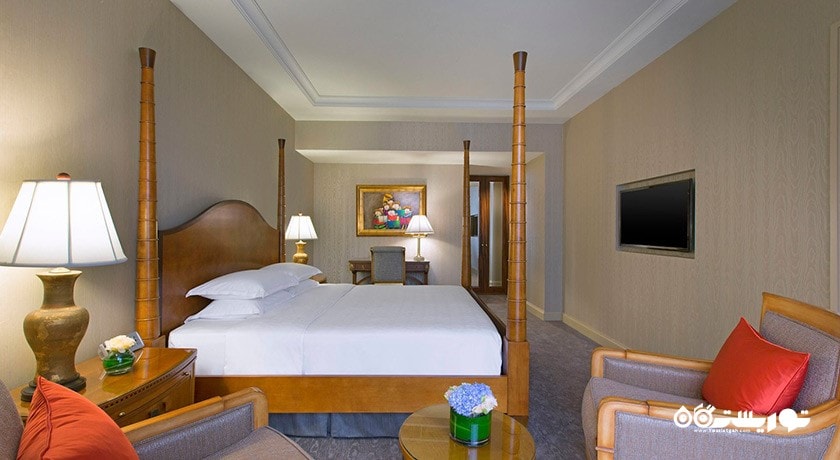 نمای تخت بزرگ سوئیت دلوکس