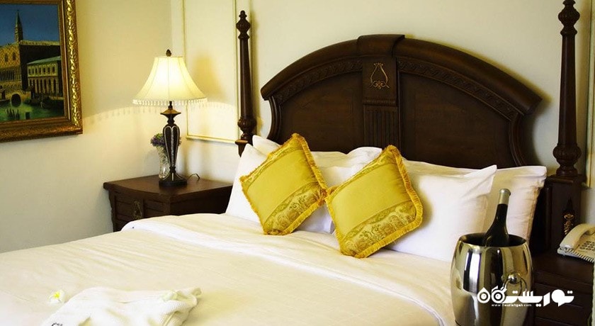 نمای تخت بزرگ سوئیت گرند