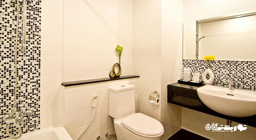 حمام و سرویس بهداشتی اتاق ها