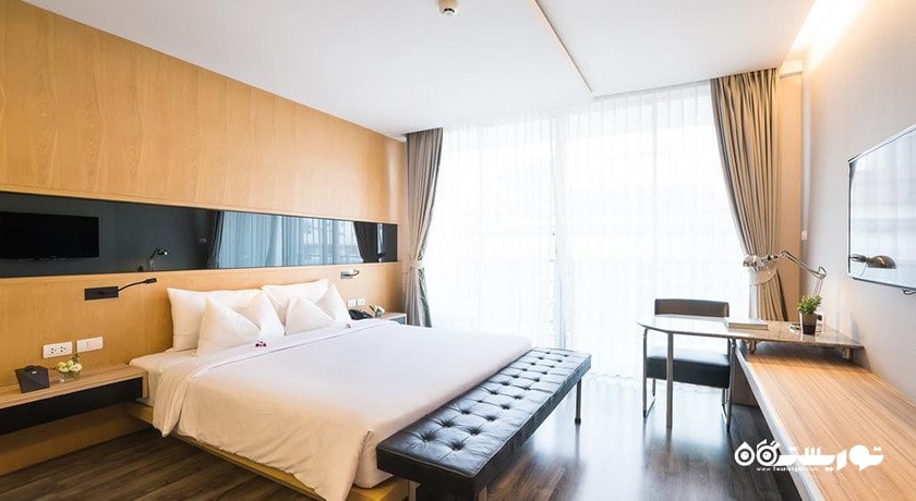 نمای تخت بزرگ سوئیت دوخوابه