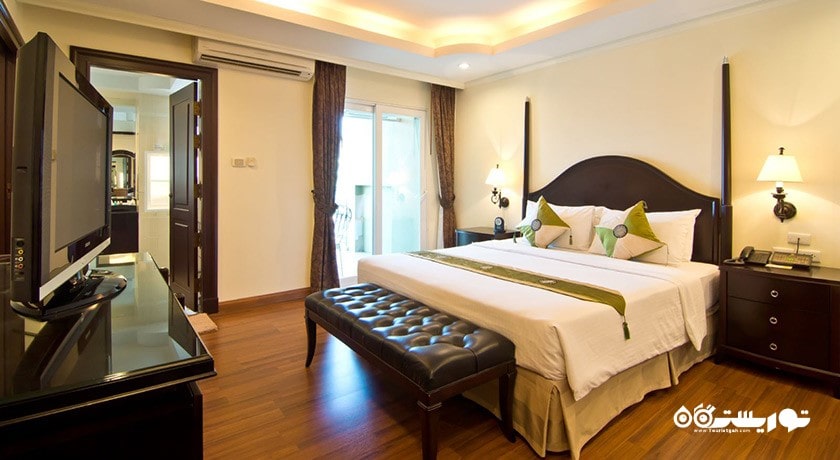 نمای تخت بزرگ سوئیت یک خوابه