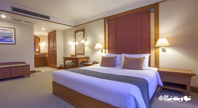 نمای تخت بزرگ سوئیت اگزکیوتیو