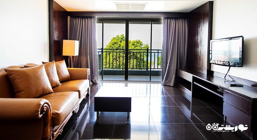 محوطه نشیمن سوئیت اگزکیوتیو