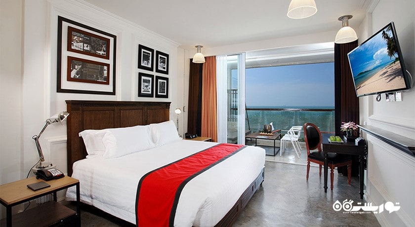 نمای تخت بزرگ اتاق دلوکس