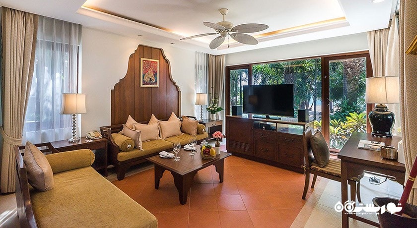 محوطه نشیمن ویلا دوخوابه