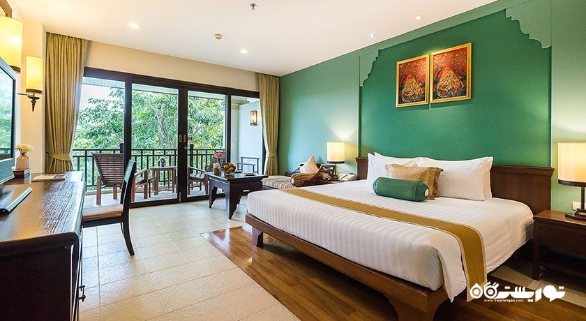 نمای تخت بزرگ اتاق دلوکس