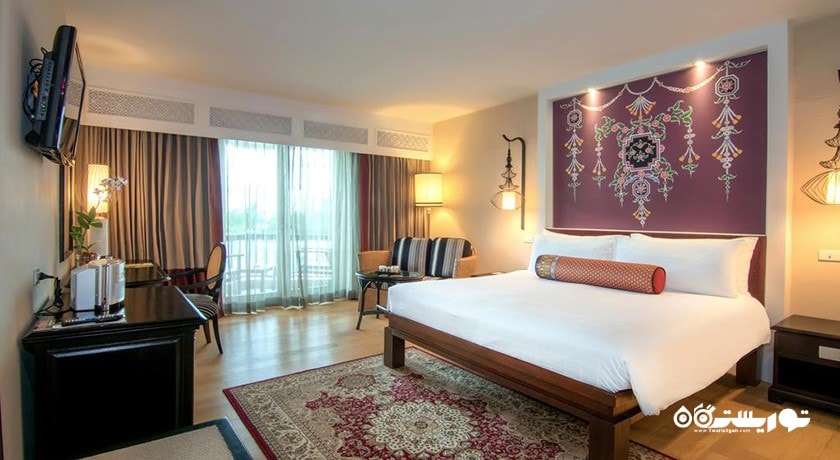 نمای تخت بزرگ اتاق اگزکیوتیو